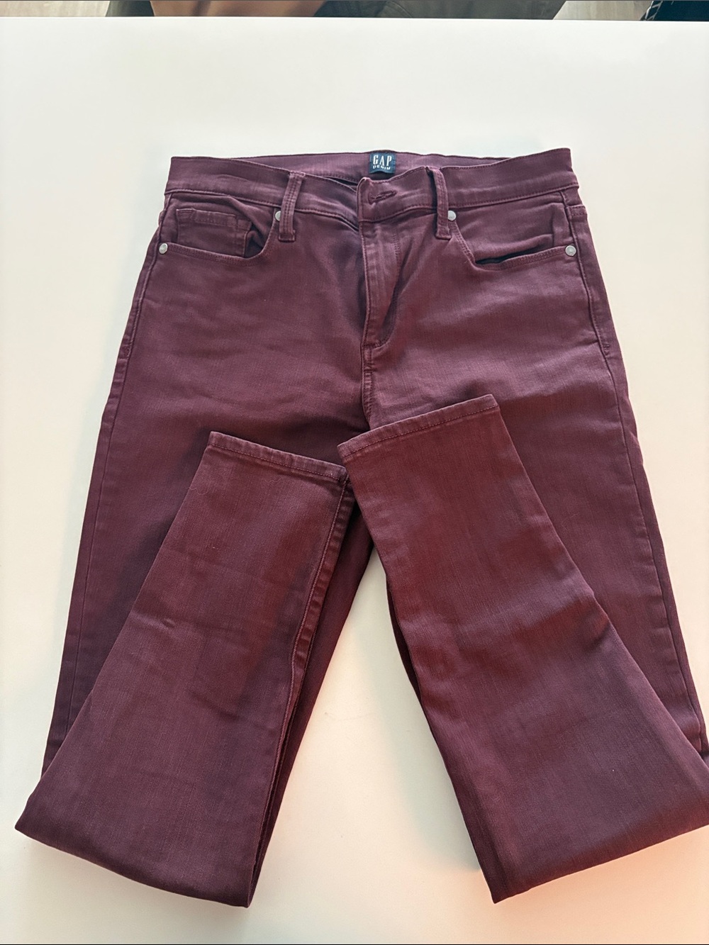 GAP Straight-Leg Jeans in Burgundy